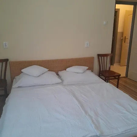 شقة Lila Fuege Vendeghaz