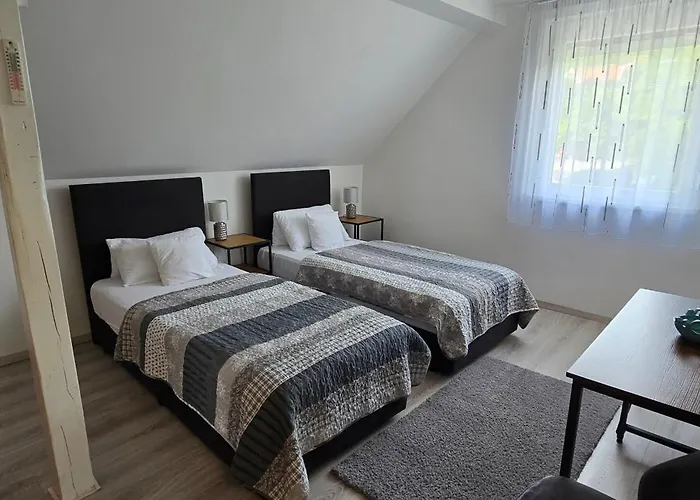 Lila Fuege Vendeghaz Apartmán Balatonfüred